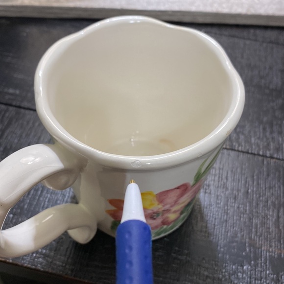 Preloved Maxcera Bunny Mug! - Picture 6 of 7